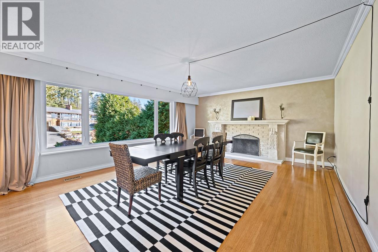 4032 Ripple Road, West Vancouver, British Columbia  V7V 3K9 - Photo 3 - R3110341