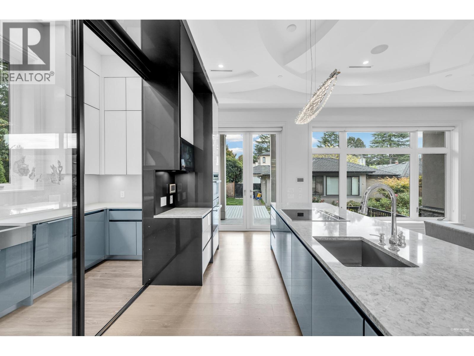 2328 Mcbain Avenue, Vancouver, British Columbia  V6L 2C4 - Photo 11 - R3110355