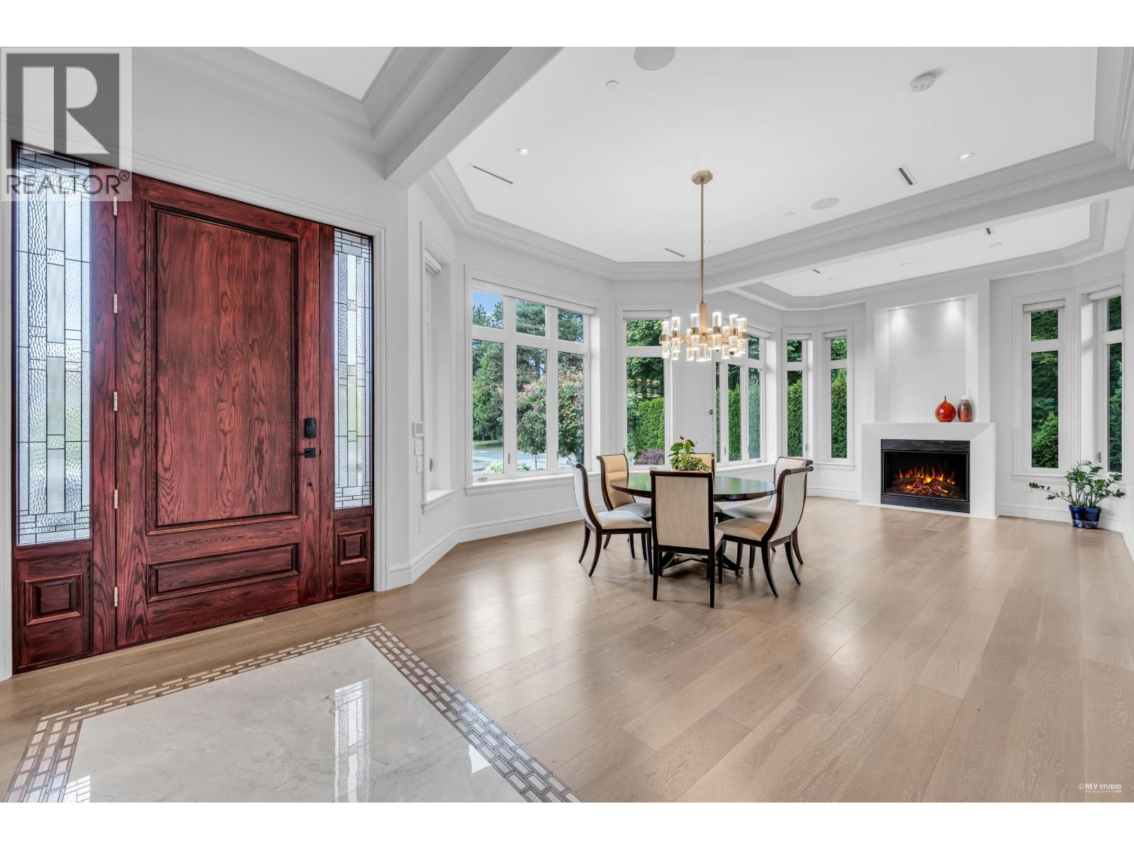 2328 Mcbain Avenue, Vancouver, British Columbia  V6L 2C4 - Photo 3 - R3110355