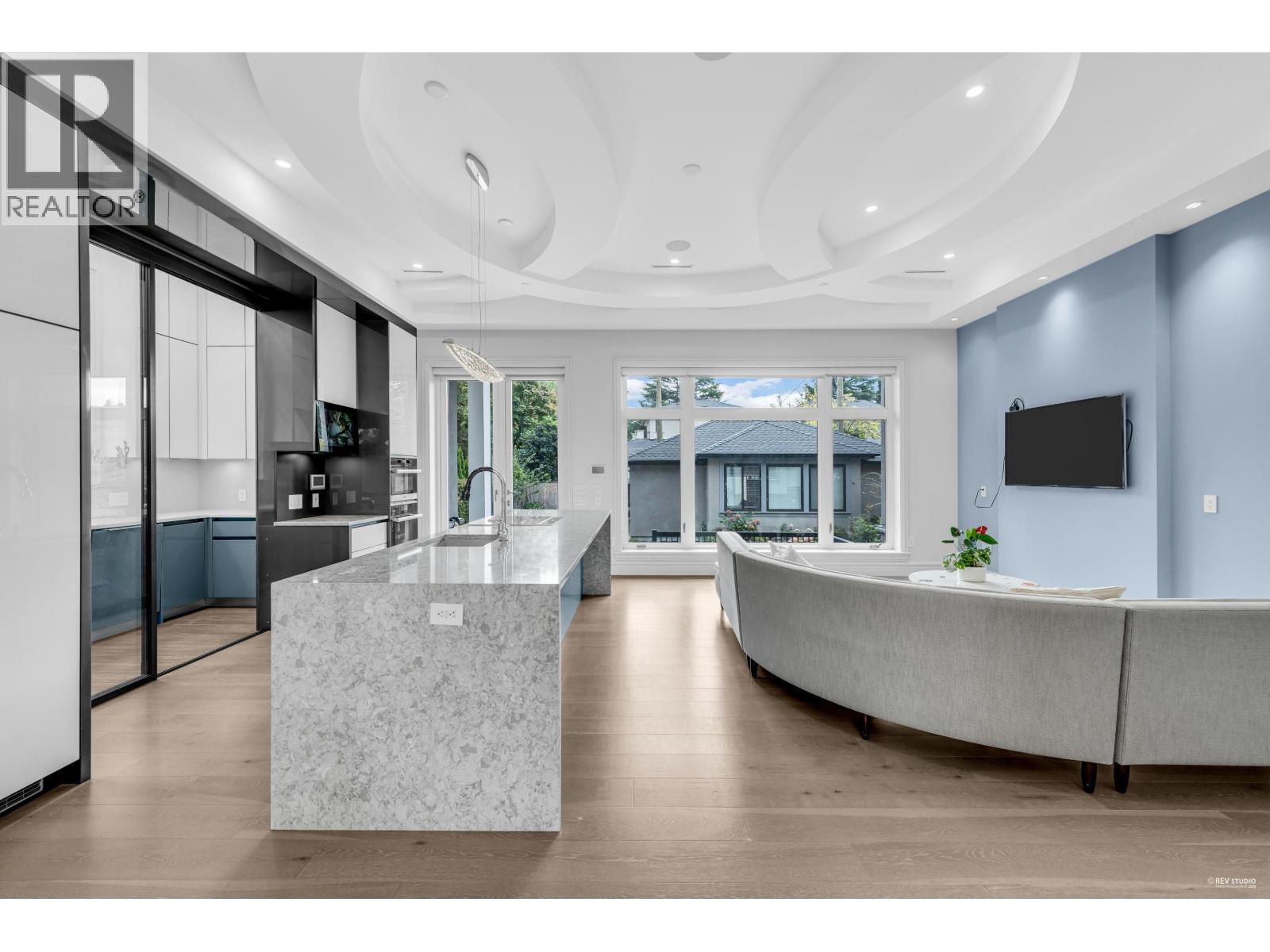 2328 Mcbain Avenue, Vancouver, British Columbia  V6L 2C4 - Photo 9 - R3110355