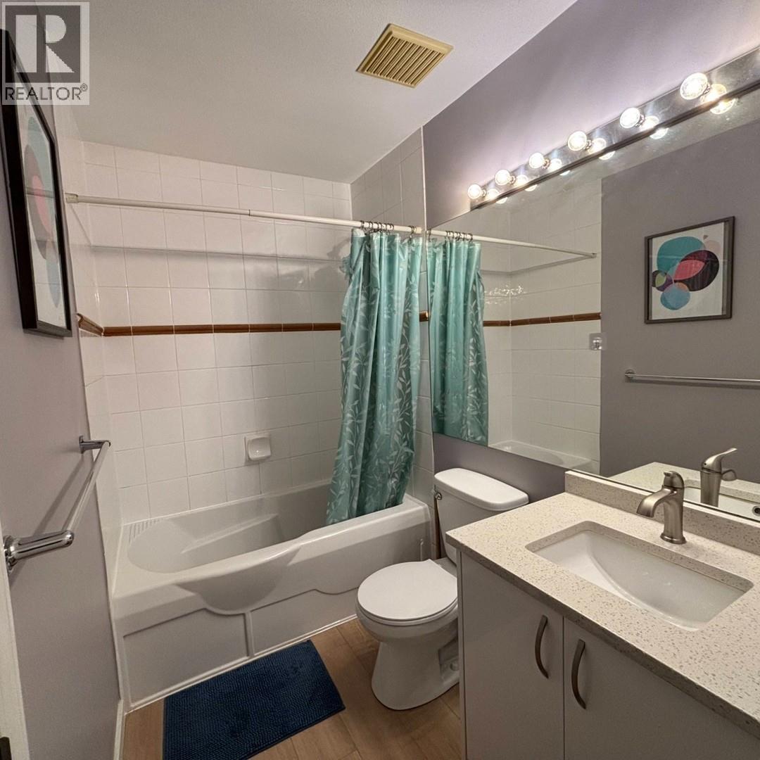 402 2929 W 4th, Vancouver, British Columbia  V6K 4T3 - Photo 14 - R3110319