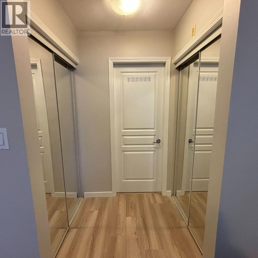 402 2929 W 4th, Vancouver, British Columbia  V6K 4T3 - Photo 3 - R3110319