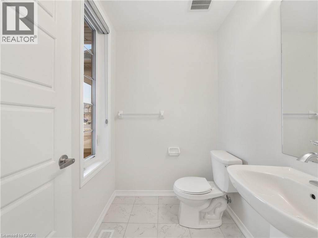 139 Munro Circle, Brantford, Ontario  N3T 5L5 - Photo 4 - 40819940