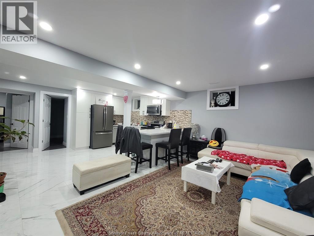 2252 Dandurand Avenue Unit# Lower, Windsor, Ontario  N9E 4Z7 - Photo 2 - 26007909