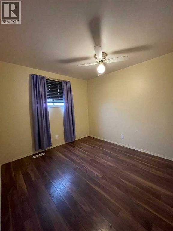 10307 102 Street, High Level, Alberta  T0H 1Z0 - Photo 11 - A2281427