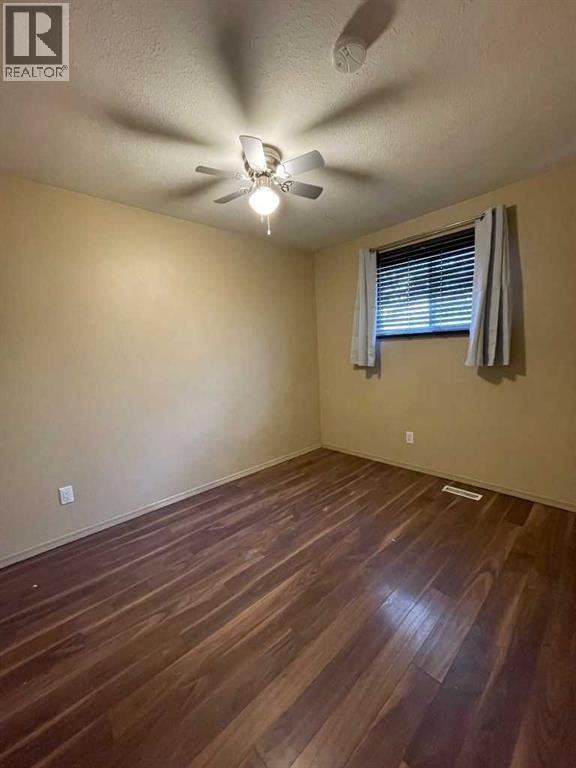 10307 102 Street, High Level, Alberta  T0H 1Z0 - Photo 12 - A2281427