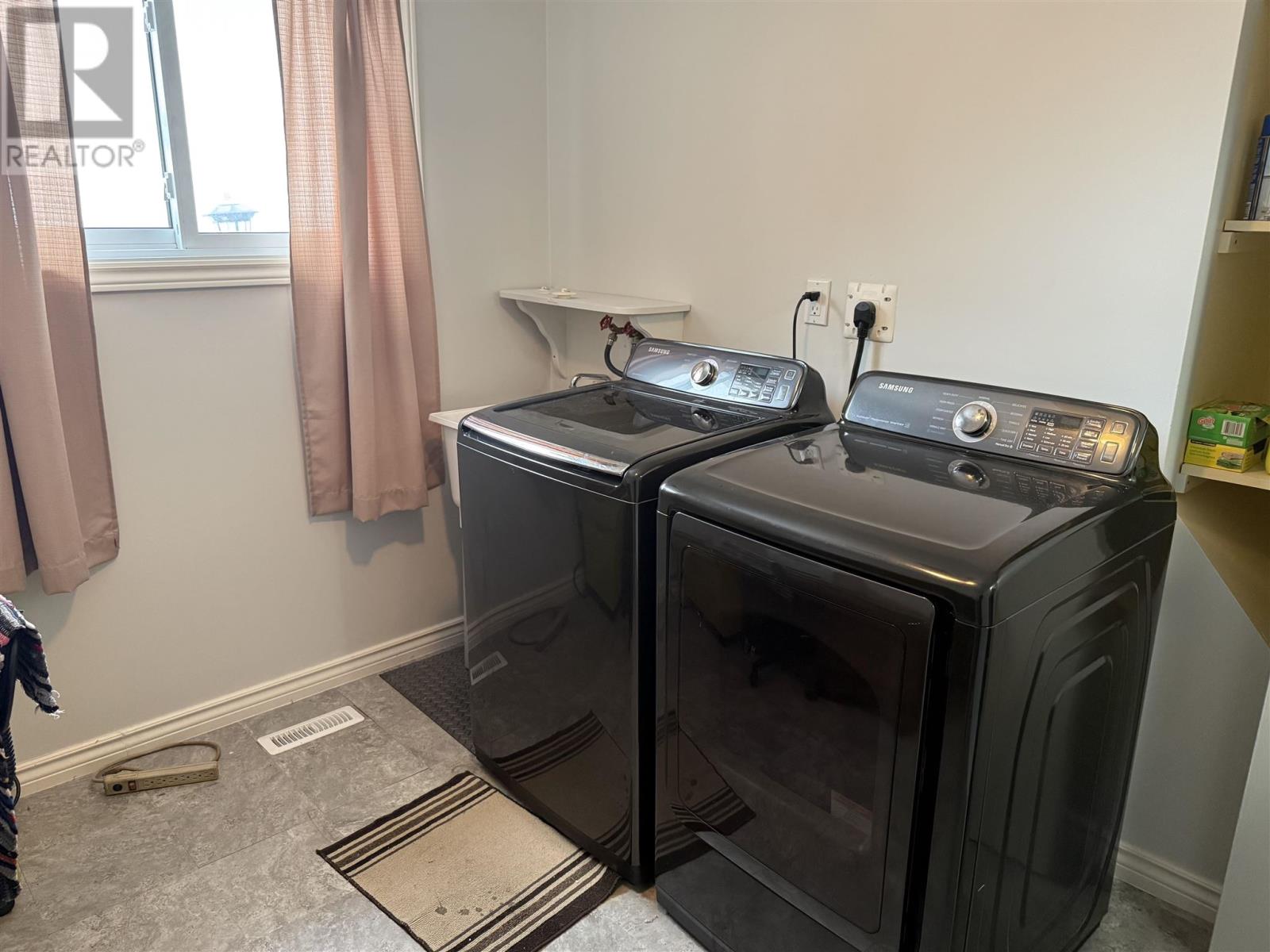 24 Mcquarrie Pl, Elliot Lake, Ontario  P5A 3C1 - Photo 23 - SM260630