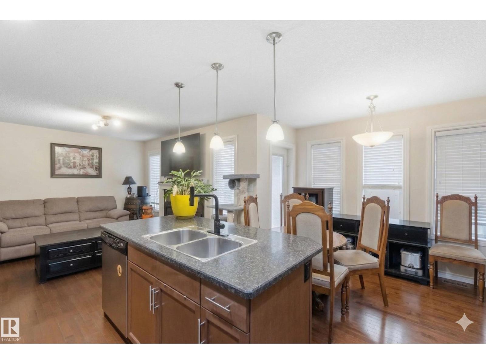 2037 69a St Sw, Edmonton, Alberta  T6X 0S5 - Photo 6 - E4479950