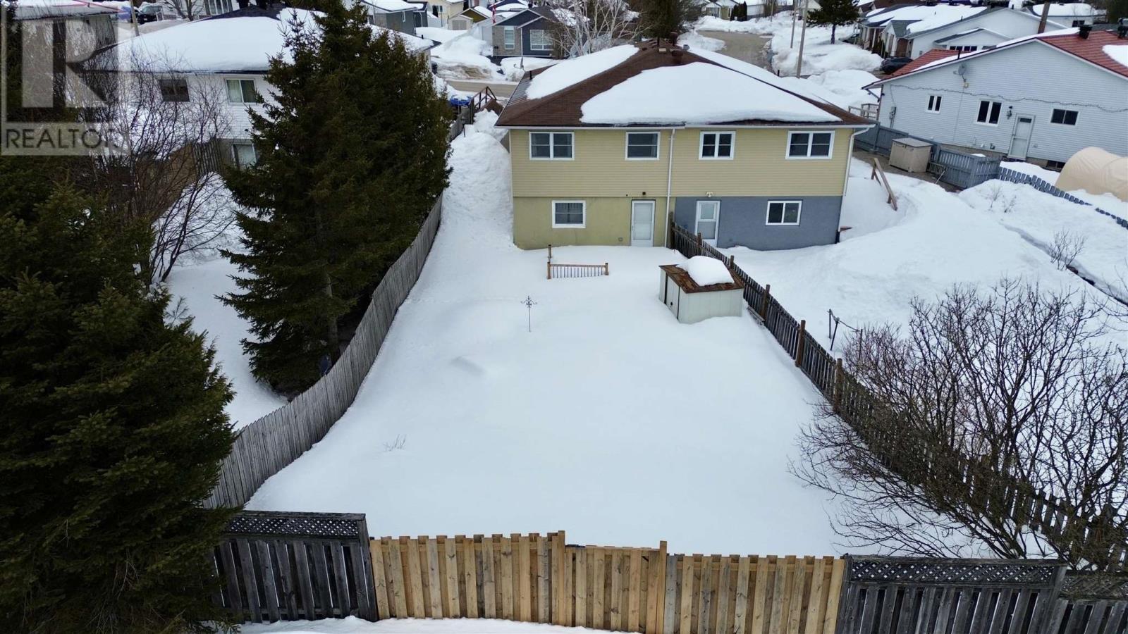 24 Mcquarrie Pl, Elliot Lake, Ontario  P5A 3C1 - Photo 6 - SM260630