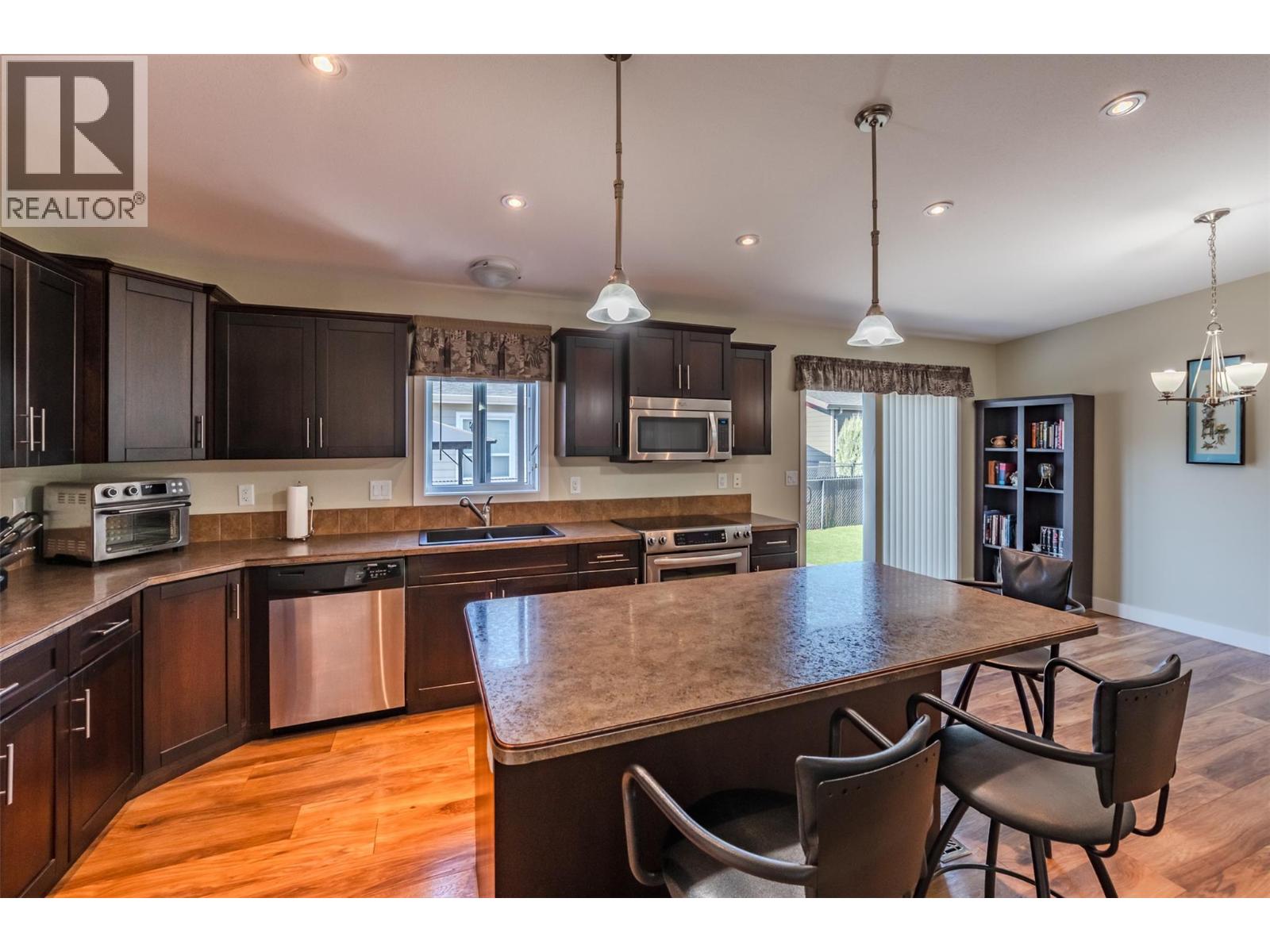 8300 Gallagher Lake Frontage Road Unit# 69, Oliver, British Columbia  V0H 1T2 - Photo 9 - 10373931