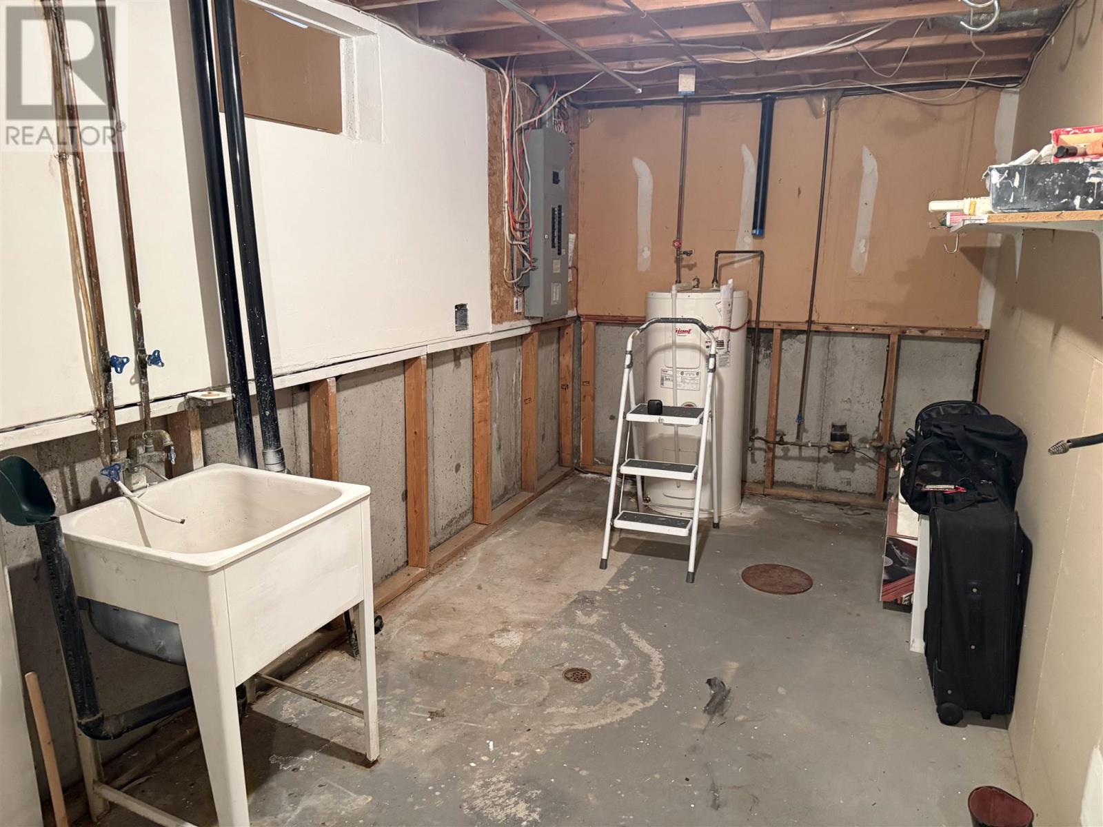 24 Mcquarrie Pl, Elliot Lake, Ontario  P5A 3C1 - Photo 32 - SM260630