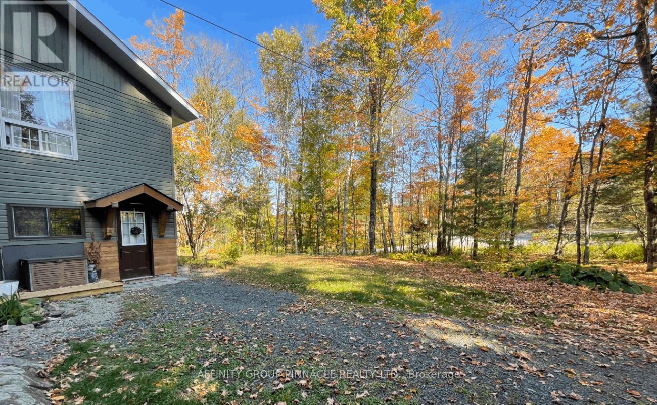 96 Pinewood Road, Mcdougall, Ontario  P2A 2W7 - Photo 28 - X12991604