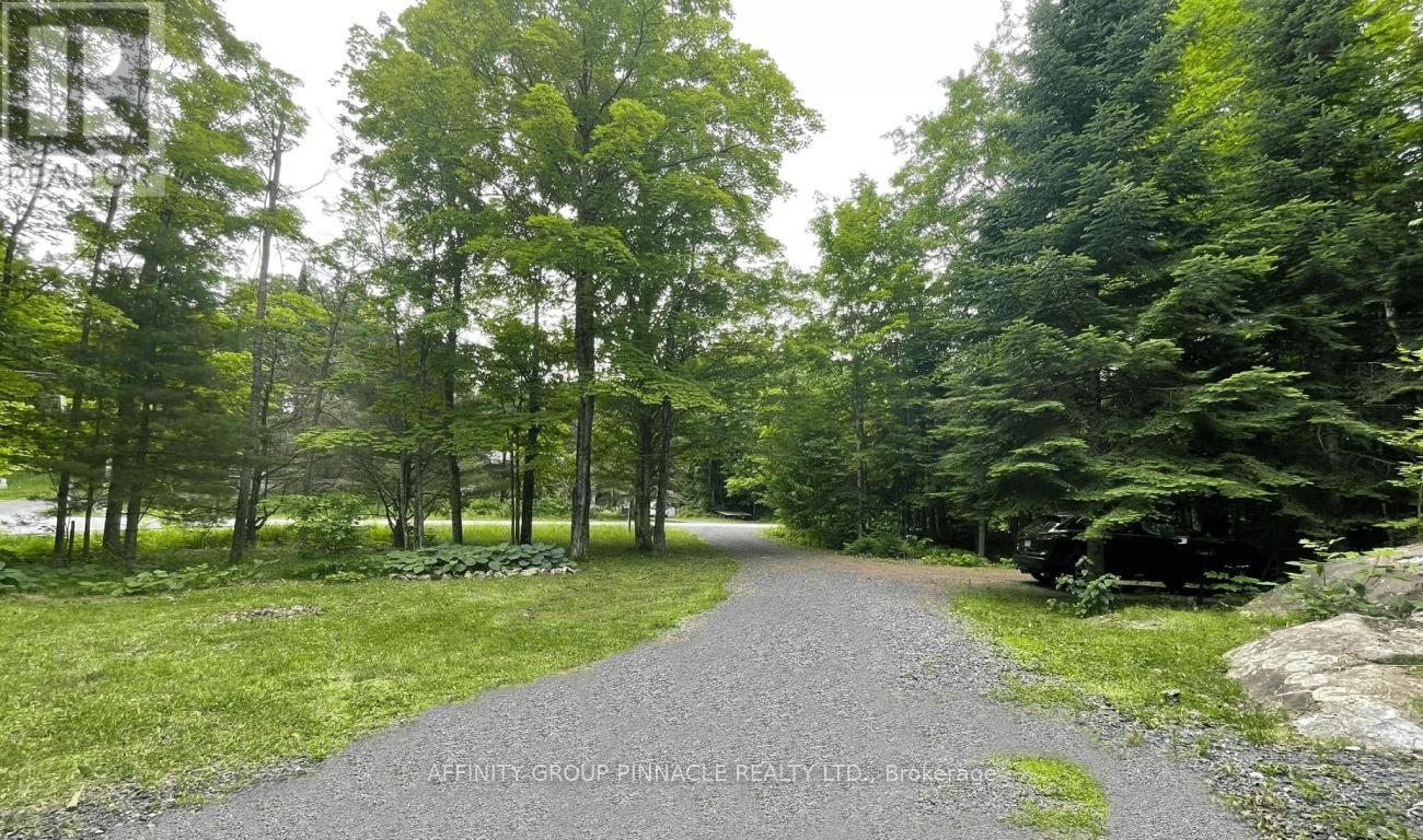 96 Pinewood Road, Mcdougall, Ontario  P2A 2W7 - Photo 4 - X12991604