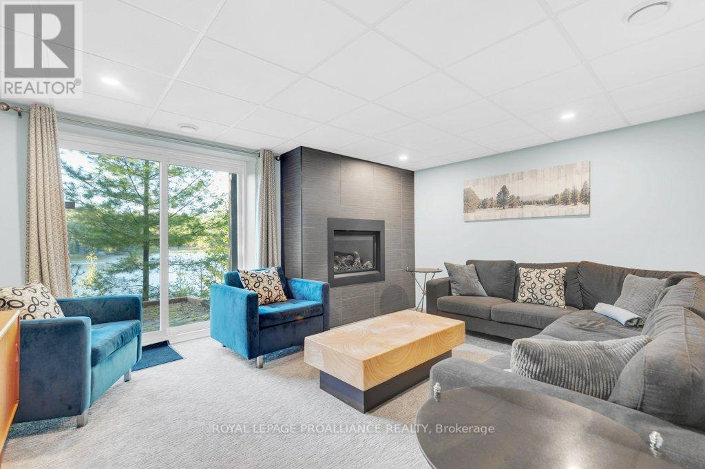 1018c Leisure Lane, Frontenac (Frontenac North), Ontario  K0H 1K0 - Photo 25 - X12991630