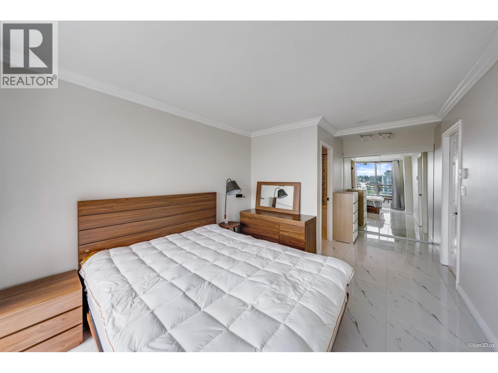 2401 9603 Manchester Drive, Burnaby, British Columbia  V3N 4Y7 - Photo 16 - R3110284