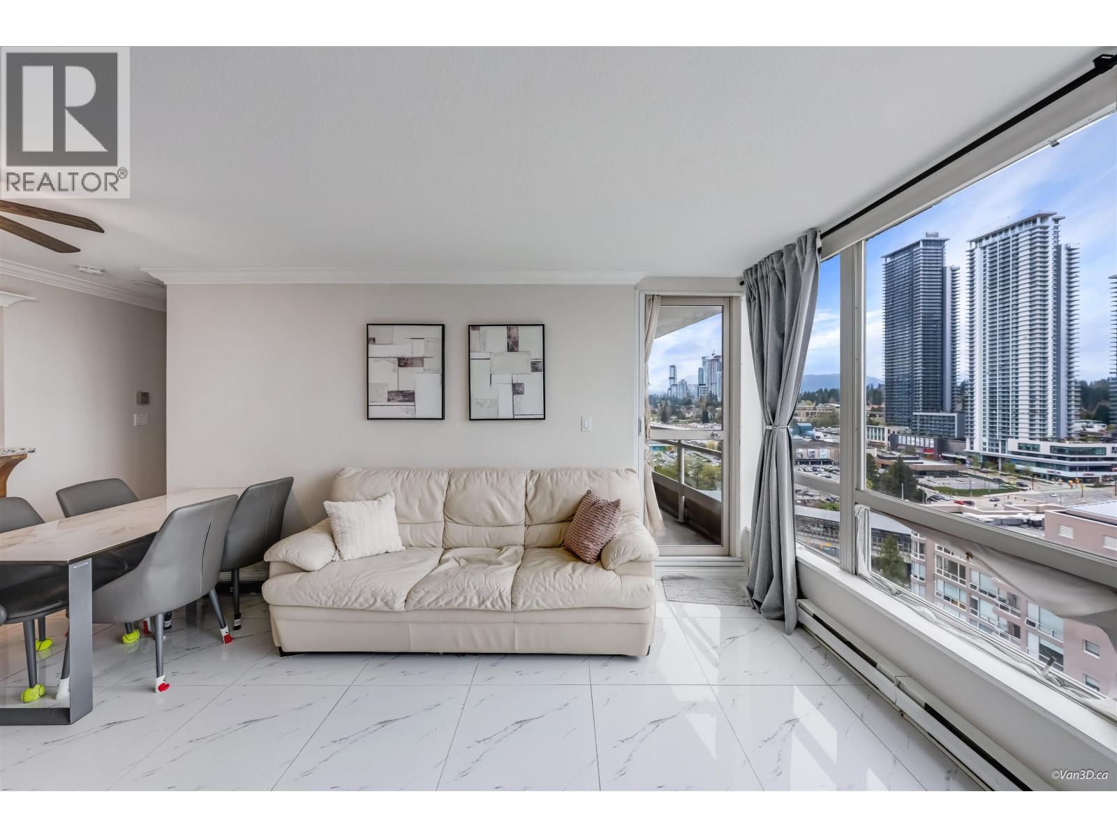 2401 9603 Manchester Drive, Burnaby, British Columbia  V3N 4Y7 - Photo 13 - R3110284