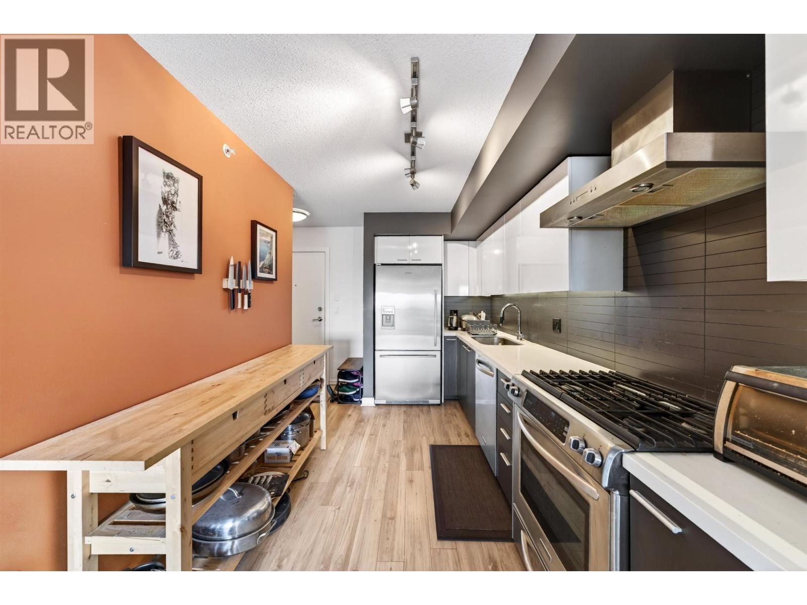 506 2888 E 2nd Avenue, Vancouver, British Columbia V5M 1E3 - Photo 8 - R3110343