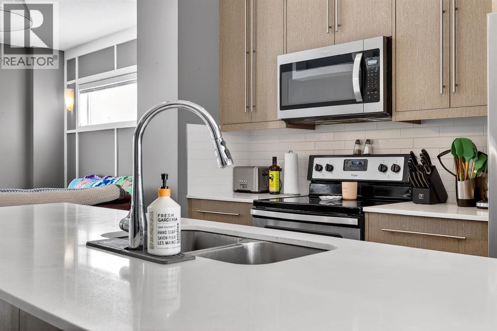 43, 111 Rainbow Falls Gate, Chestermere, Alberta  T1X 0Z5 - Photo 9 - A2297614