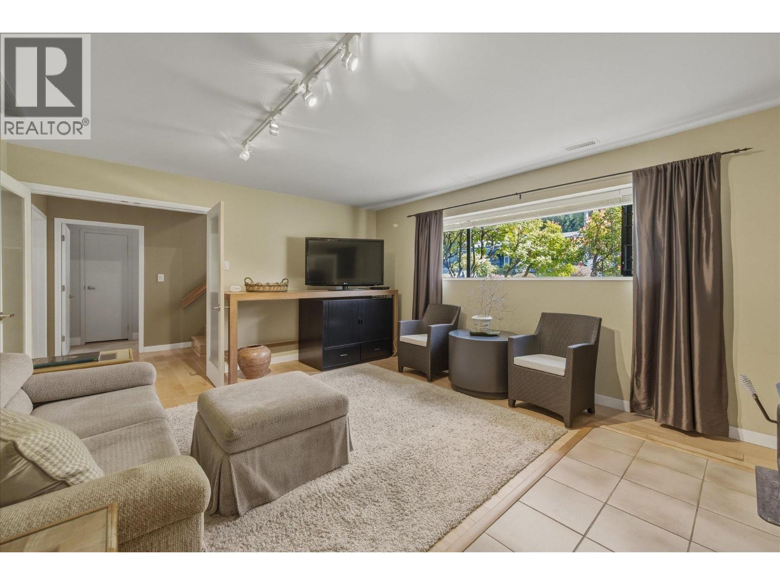 40463 Braemar Drive, Squamish, British Columbia  V8B 0P3 - Photo 29 - R3110200