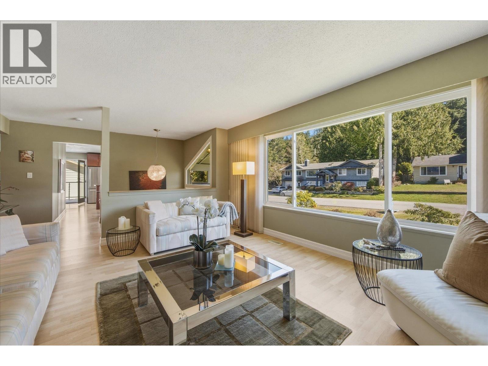 40463 Braemar Drive, Squamish, British Columbia  V8B 0P3 - Photo 5 - R3110200