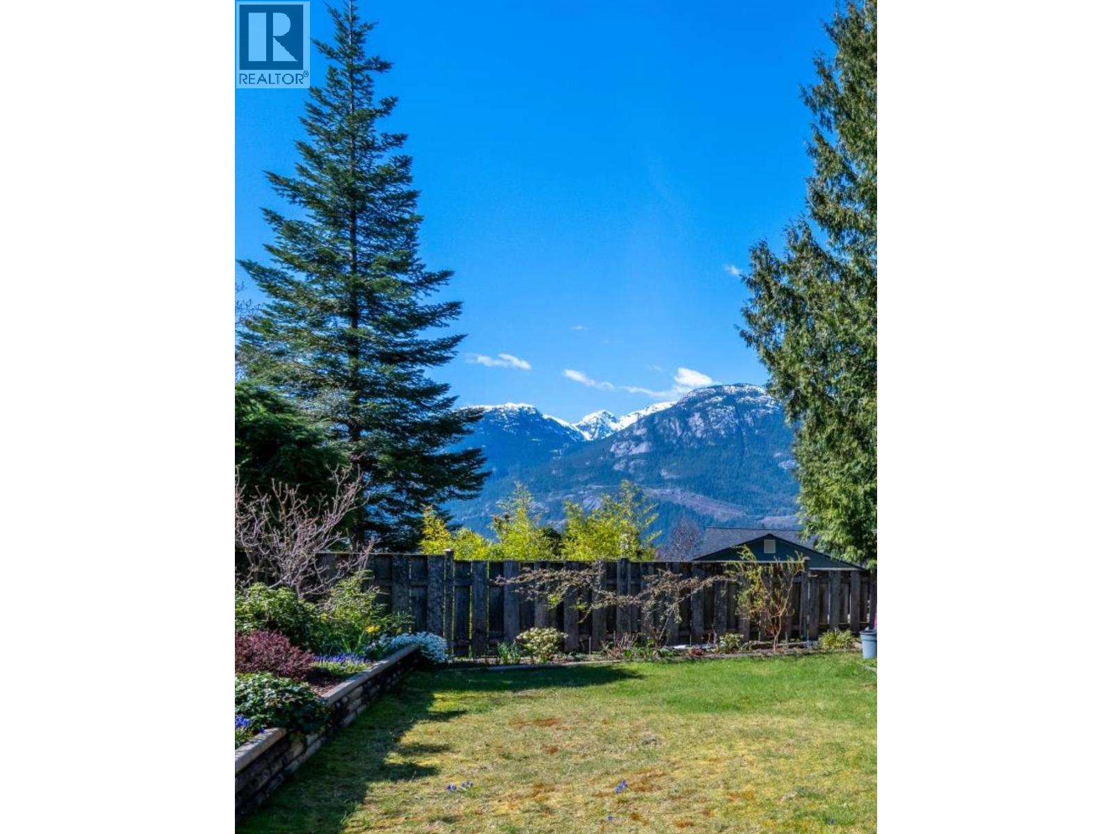 40463 Braemar Drive, Squamish, British Columbia  V8B 0P3 - Photo 7 - R3110200