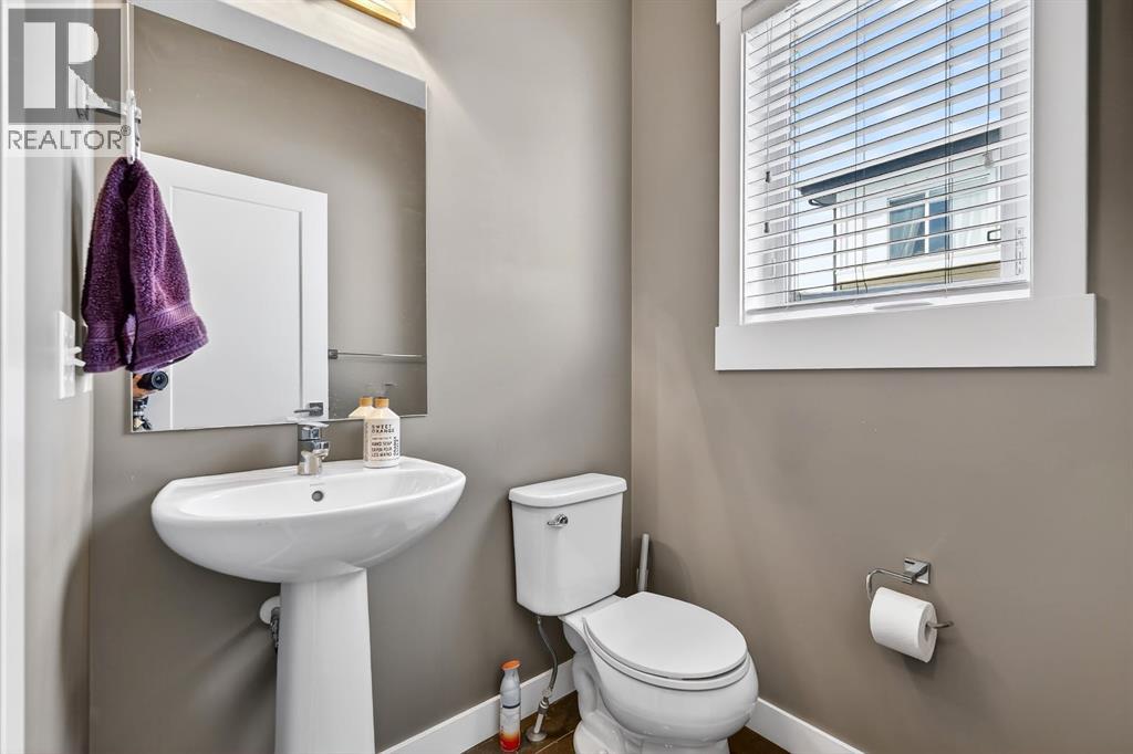 43, 111 Rainbow Falls Gate, Chestermere, Alberta  T1X 0Z5 - Photo 19 - A2297614