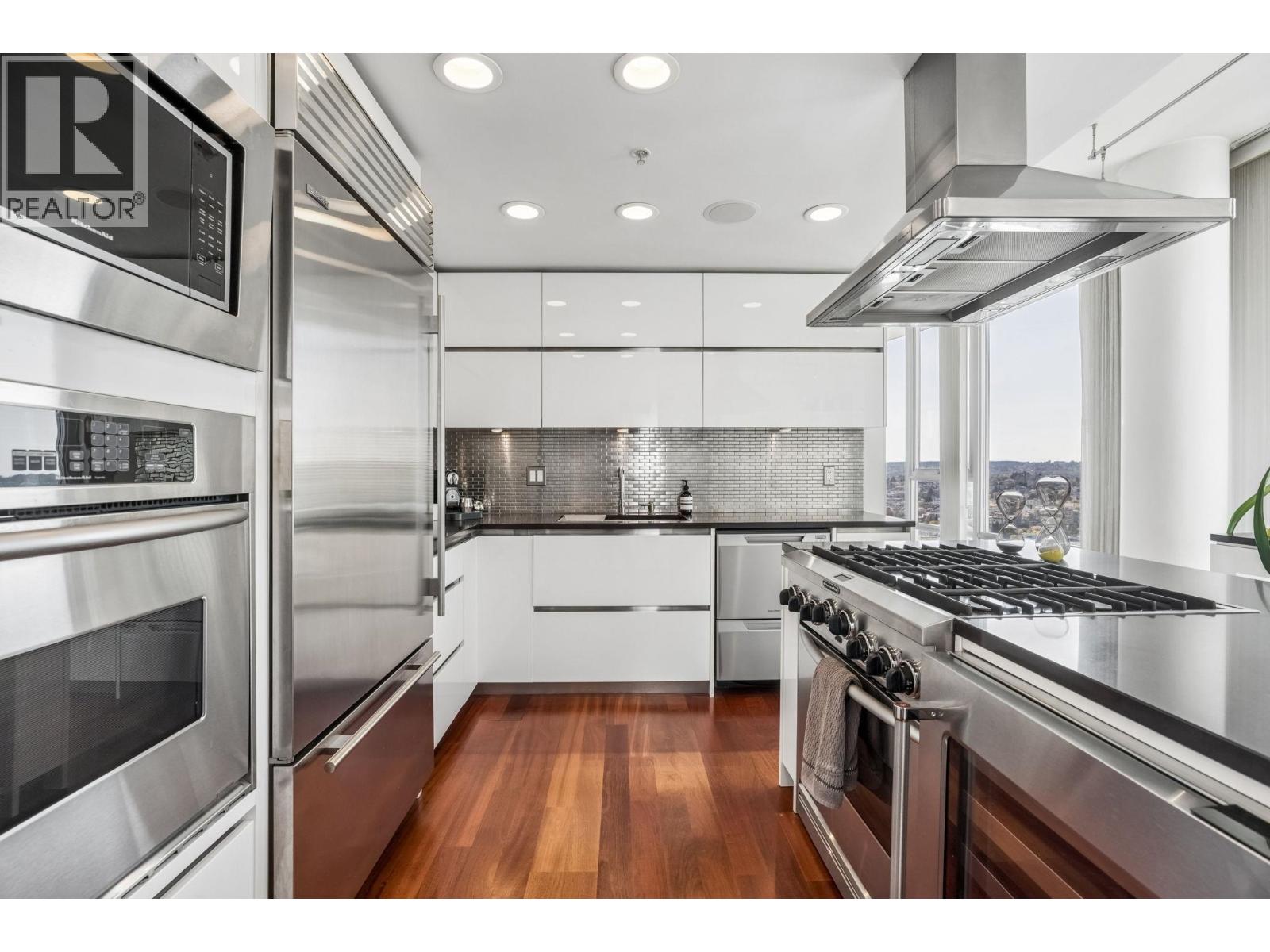 3701 1438 Richards Street, Vancouver, British Columbia  V6Z 3B8 - Photo 20 - R3110246