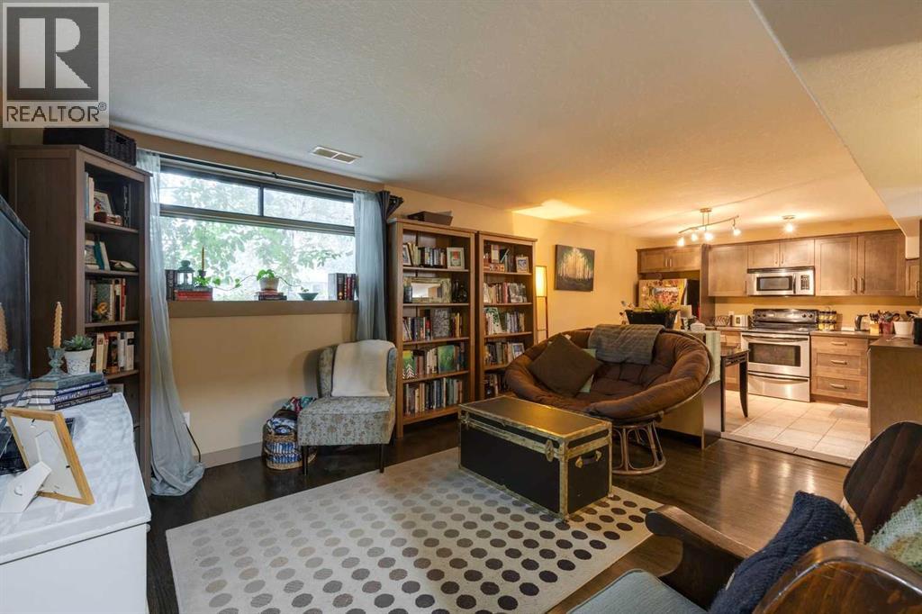 6, 2121 26 Avenue SW, Calgary, Alberta  T2T 1E7 - Photo 3 - A2300373