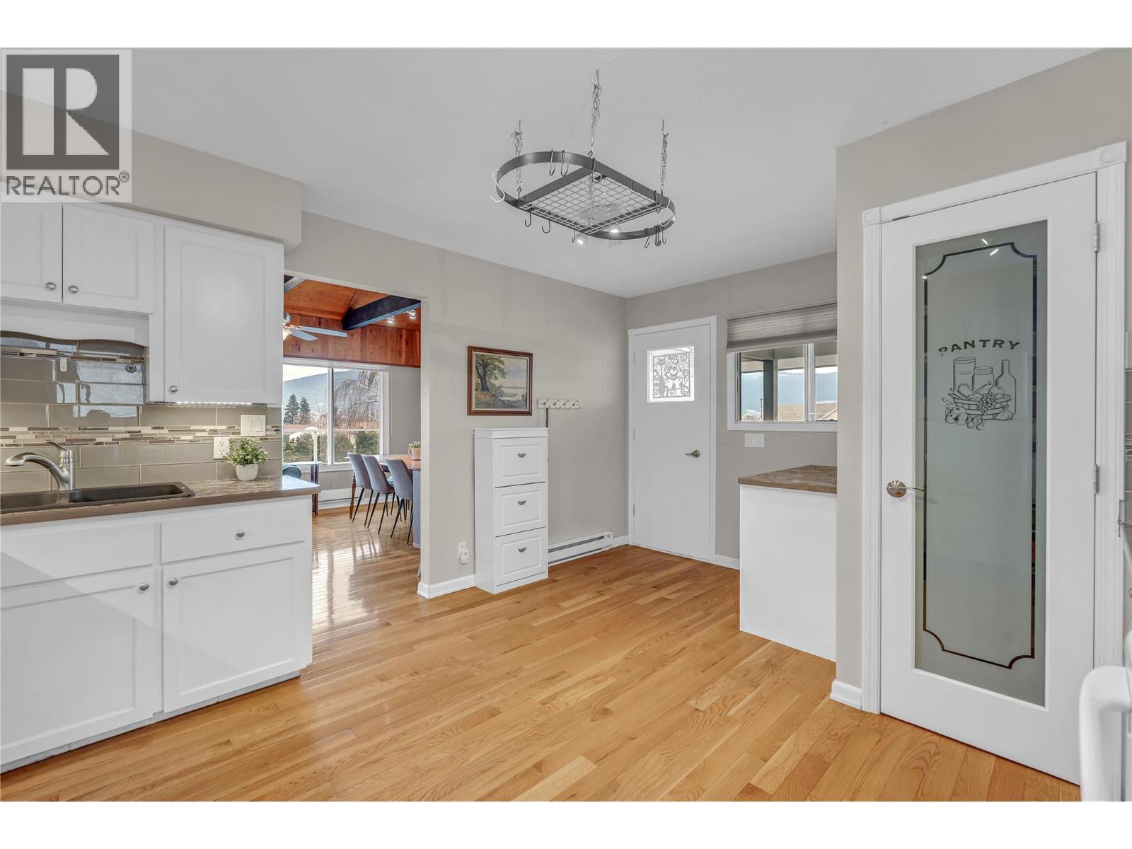 12203 Giants Head Road, Summerland, British Columbia  V0H 1Z7 - Photo 11 - 10378167