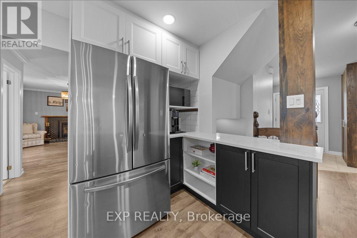 4 Bobcat Way, Ottawa, Ontario  K2S 1P3 - Photo 15 - X12991560