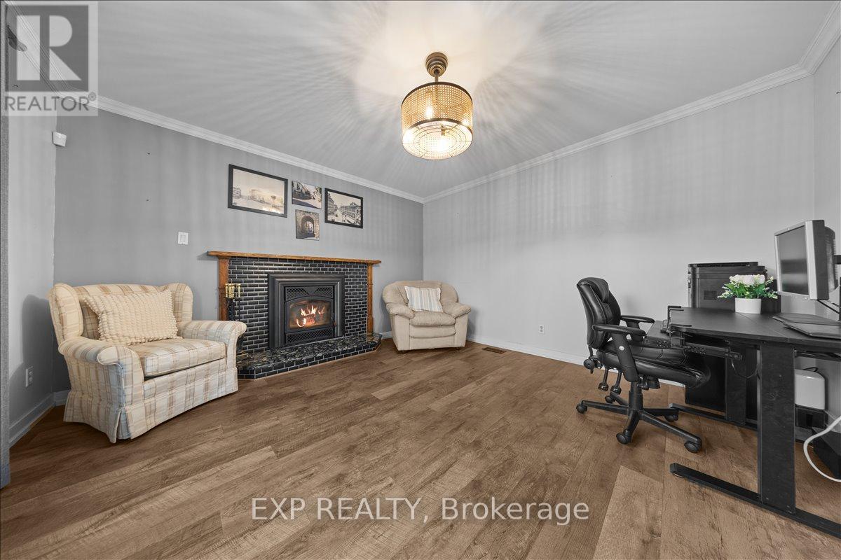 4 Bobcat Way, Ottawa, Ontario  K2S 1P3 - Photo 19 - X12991560