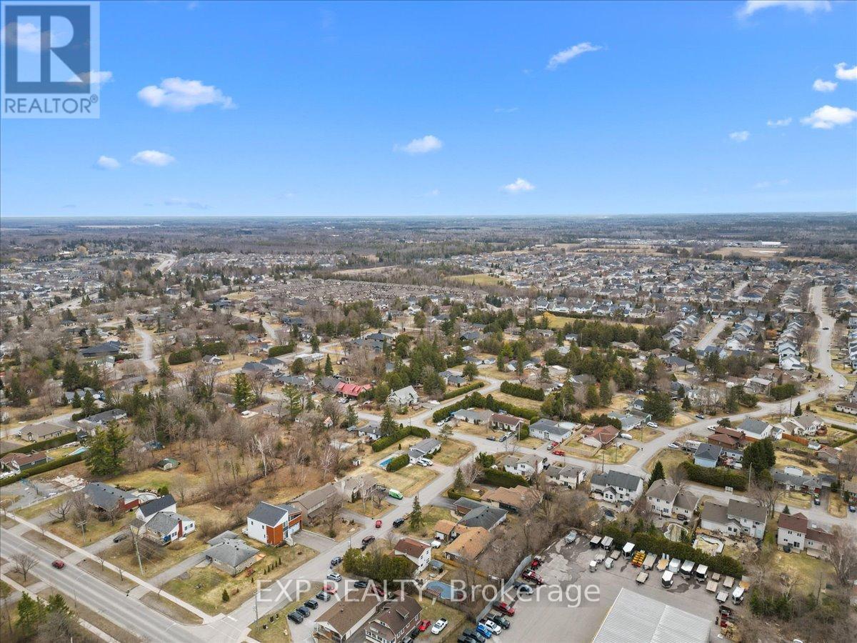 4 Bobcat Way, Ottawa, Ontario  K2S 1P3 - Photo 45 - X12991560