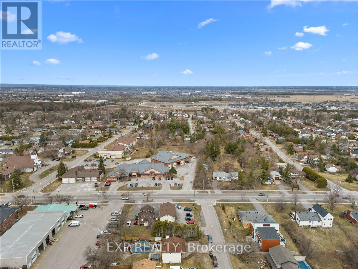 4 Bobcat Way, Ottawa, Ontario  K2S 1P3 - Photo 46 - X12991560