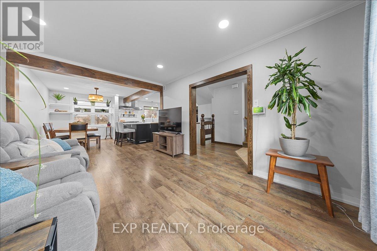 4 Bobcat Way, Ottawa, Ontario  K2S 1P3 - Photo 7 - X12991560