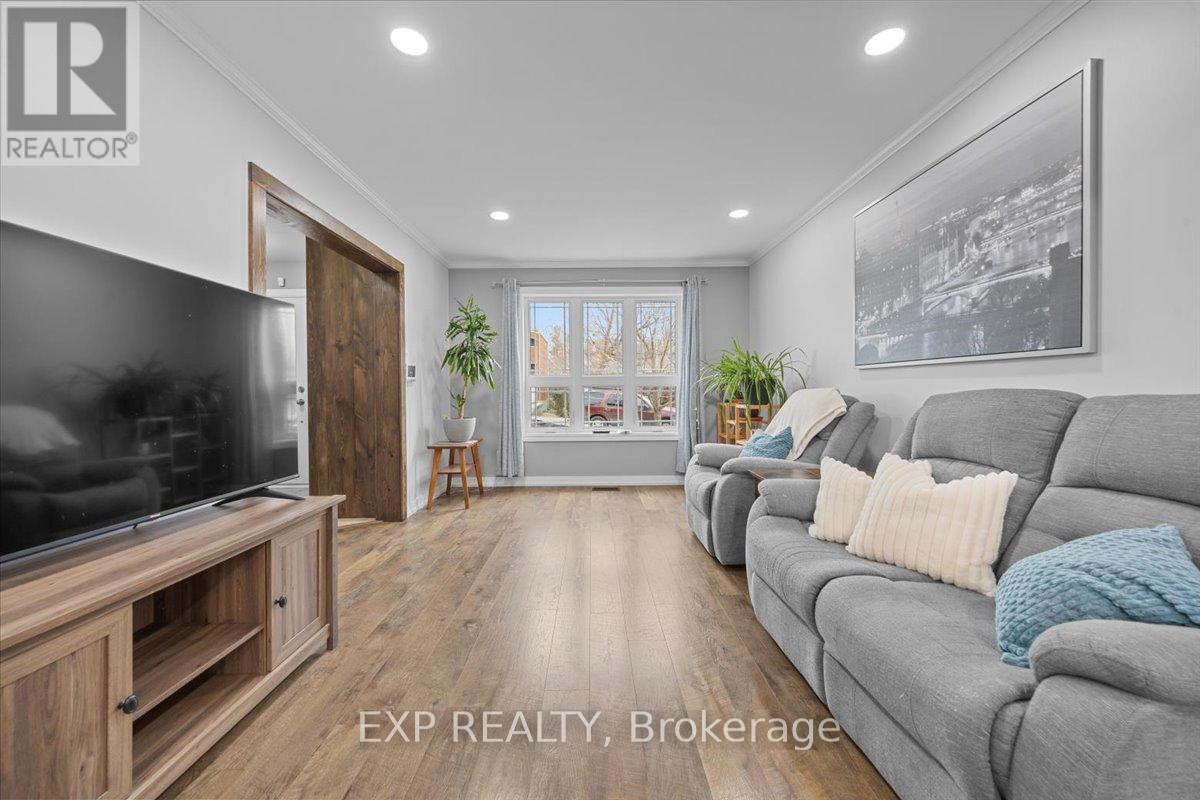 4 Bobcat Way, Ottawa, Ontario  K2S 1P3 - Photo 8 - X12991560