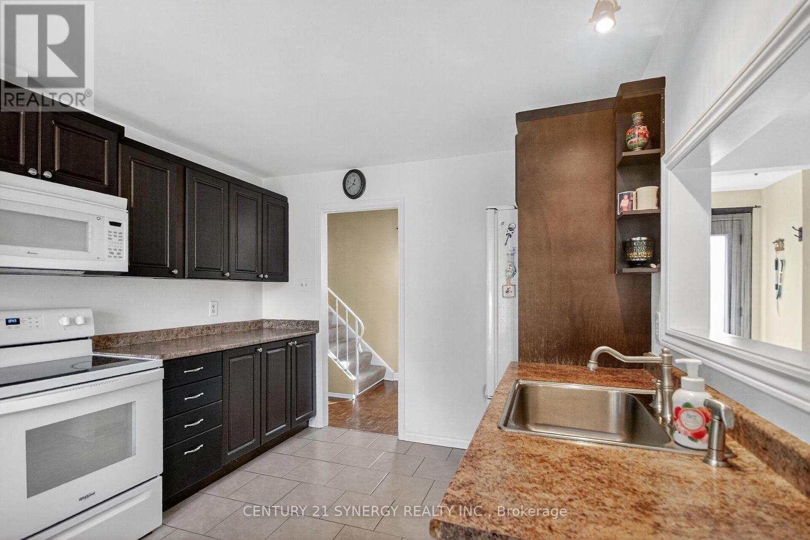 61 Fieldgate Drive, Ottawa, Ontario  K2J 1V3 - Photo 6 - X12991592