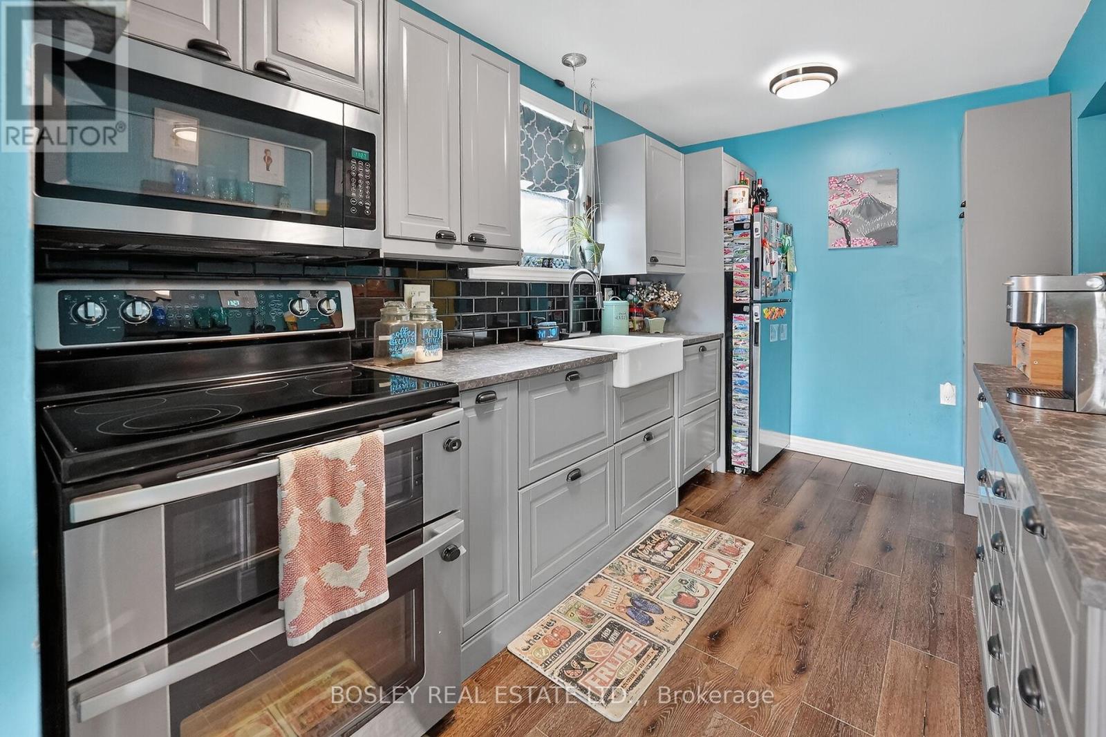 5401 Menzie Street, Niagara Falls, Ontario  L2E 2V7 - Photo 4 - X12991586