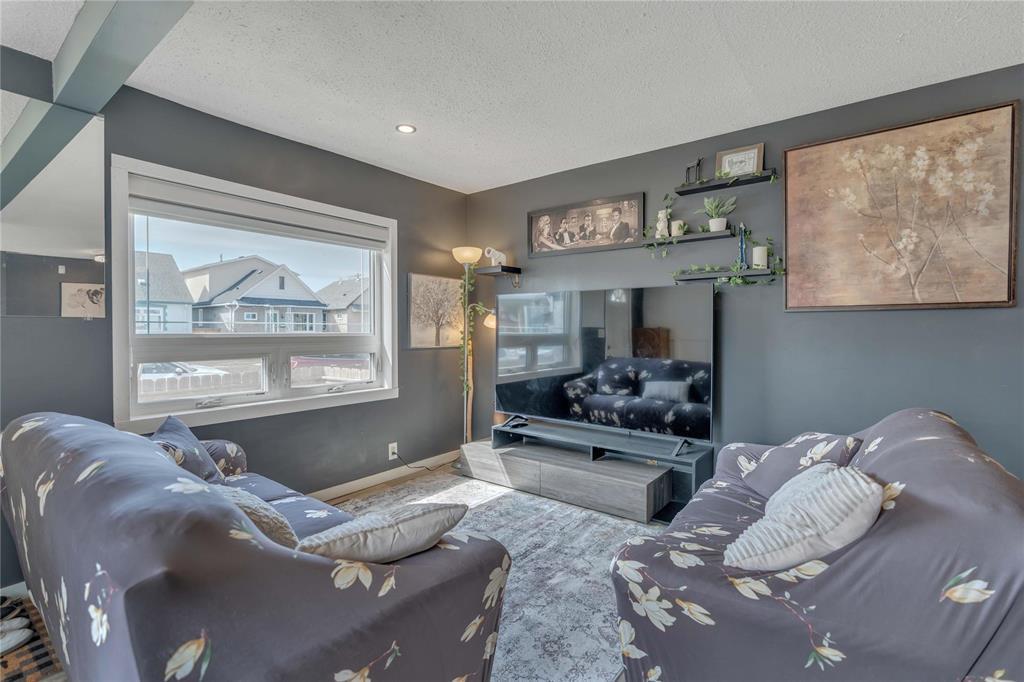 523 Bannerman Avenue, Winnipeg, Manitoba  R2W 0V7 - Photo 2 - 202606983