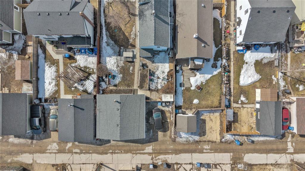 523 Bannerman Avenue, Winnipeg, Manitoba  R2W 0V7 - Photo 28 - 202606983