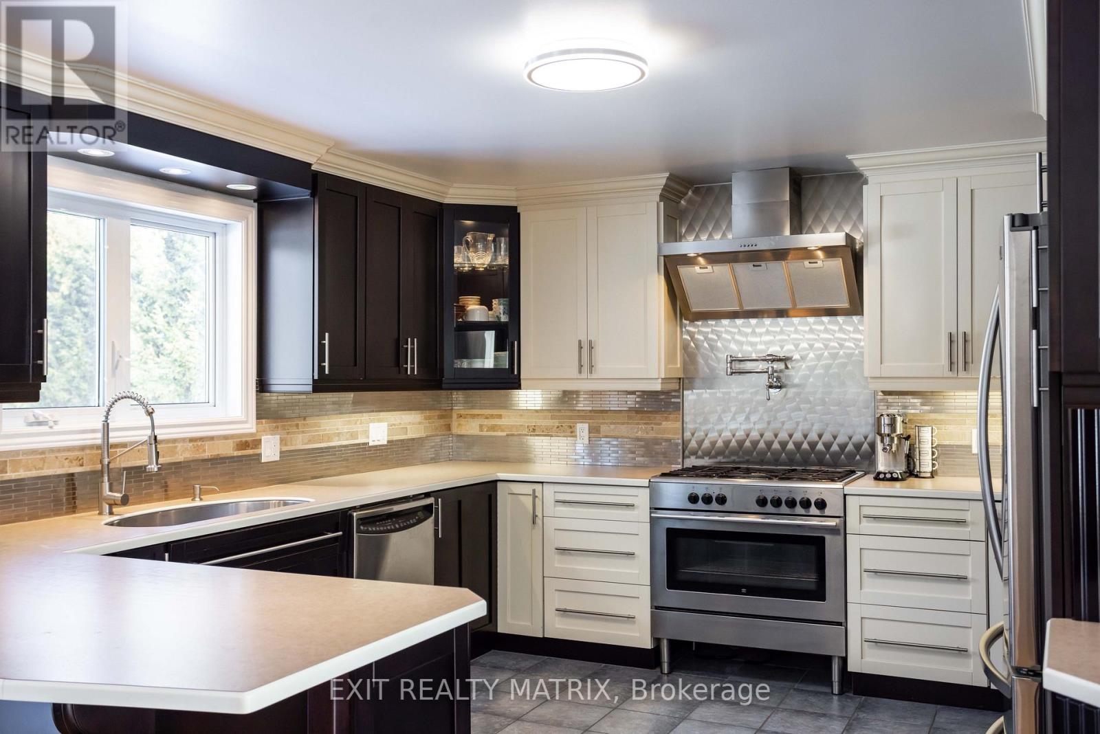 2127 Kingsley Street, Clarence-Rockland, Ontario  K0A 1E0 - Photo 11 - X12838978