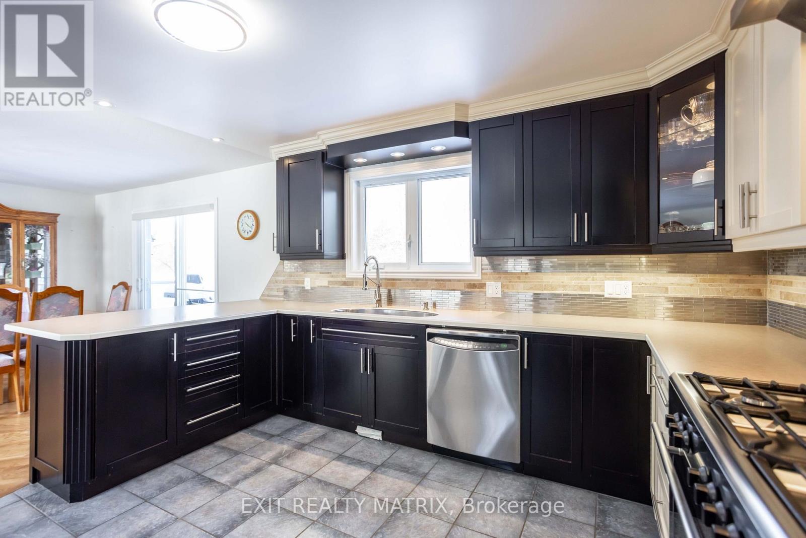 2127 Kingsley Street, Clarence-Rockland, Ontario  K0A 1E0 - Photo 14 - X12838978