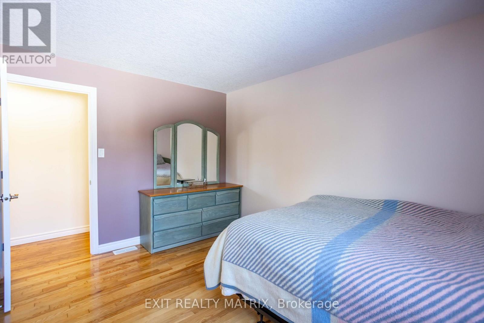 2127 Kingsley Street, Clarence-Rockland, Ontario  K0A 1E0 - Photo 25 - X12838978