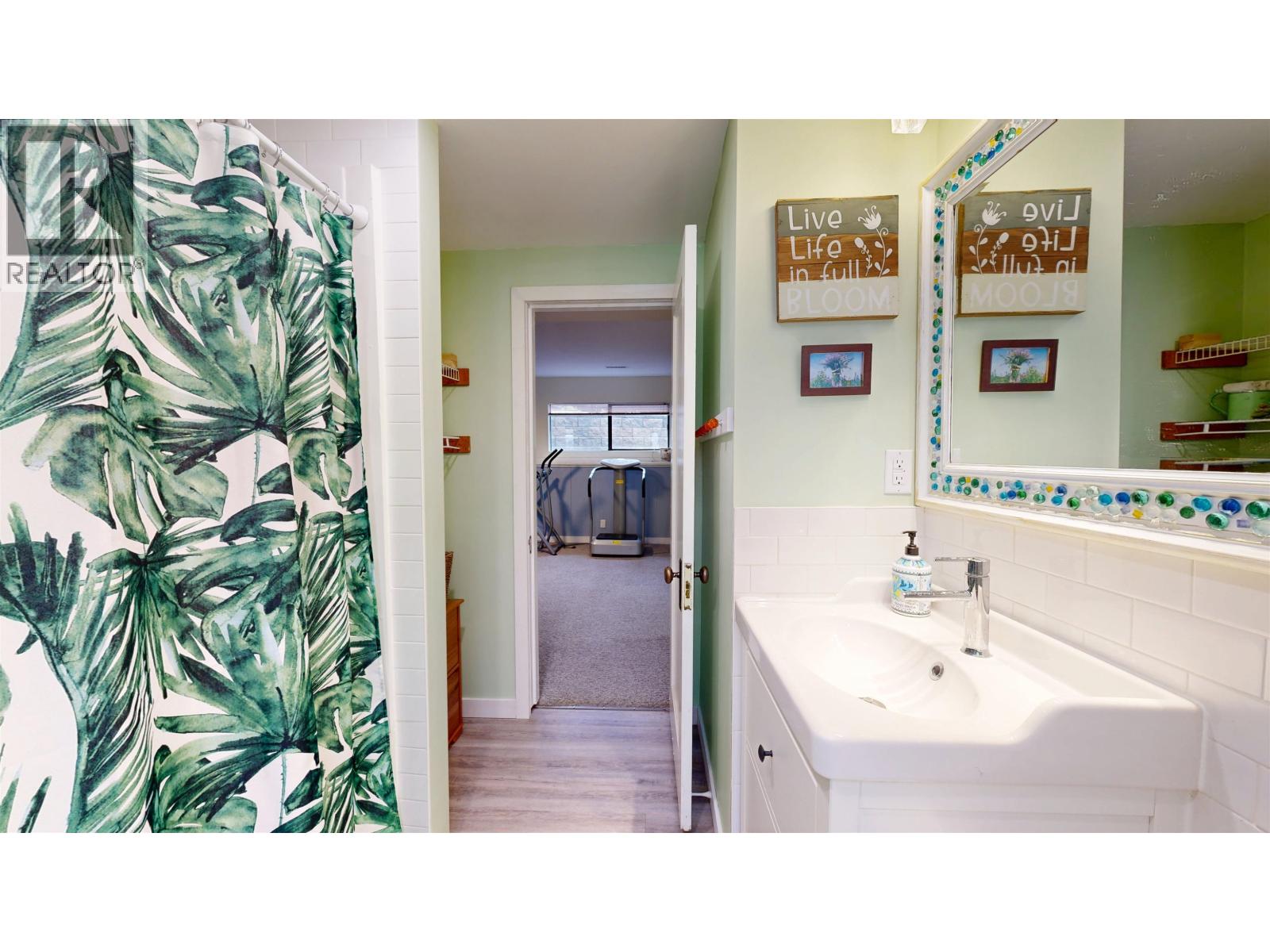 5040 Hansen Court, 108 Mile Ranch, British Columbia  V0K 2Z0 - Photo 40 - R3084986