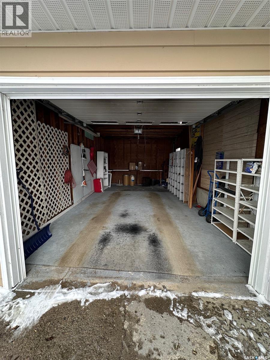 400 Gallaway Street, Estevan, Saskatchewan  S4A 0A9 - Photo 33 - SK031694