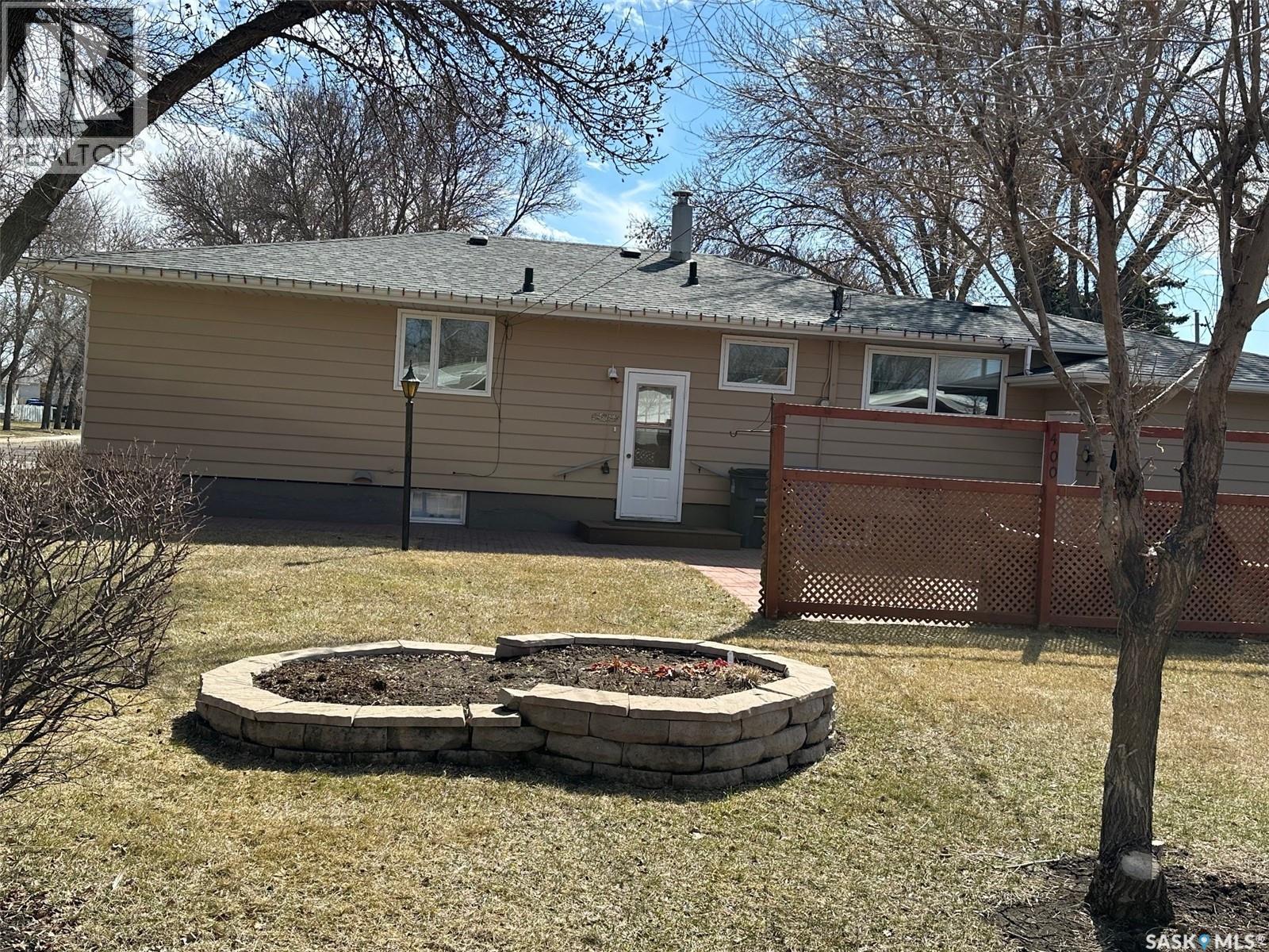 400 Gallaway Street, Estevan, Saskatchewan  S4A 0A9 - Photo 36 - SK031694