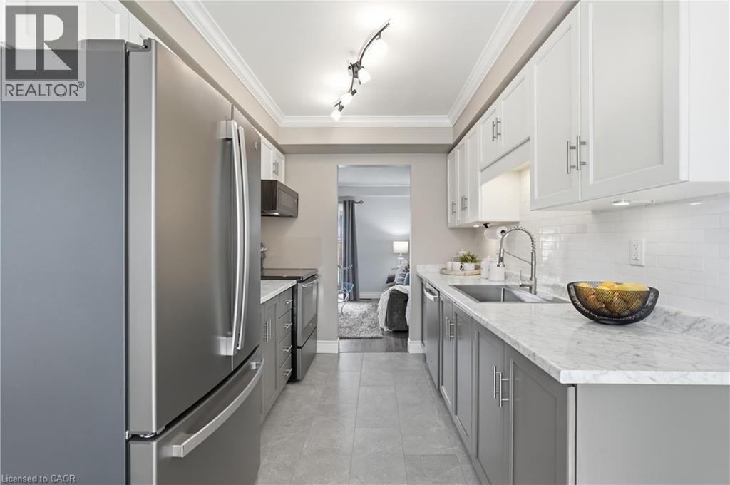 107 Broughton Avenue, Hamilton, Ontario  L8W 3S7 - Photo 3 - 40819056