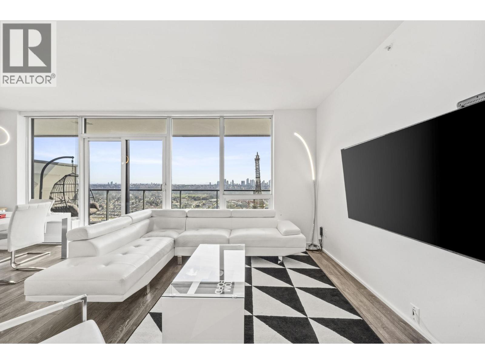 5303 1955 Alpha Way, Burnaby, British Columbia  V5C 0K6 - Photo 4 - R3108955