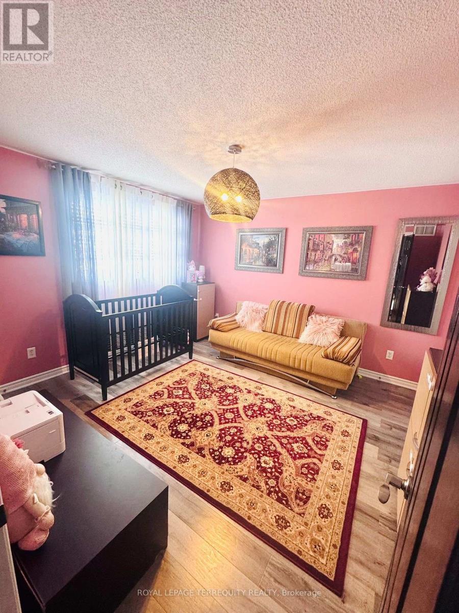 25 Jagges Drive, Barrie, Ontario  L4N 0W9 - Photo 22 - S12990296