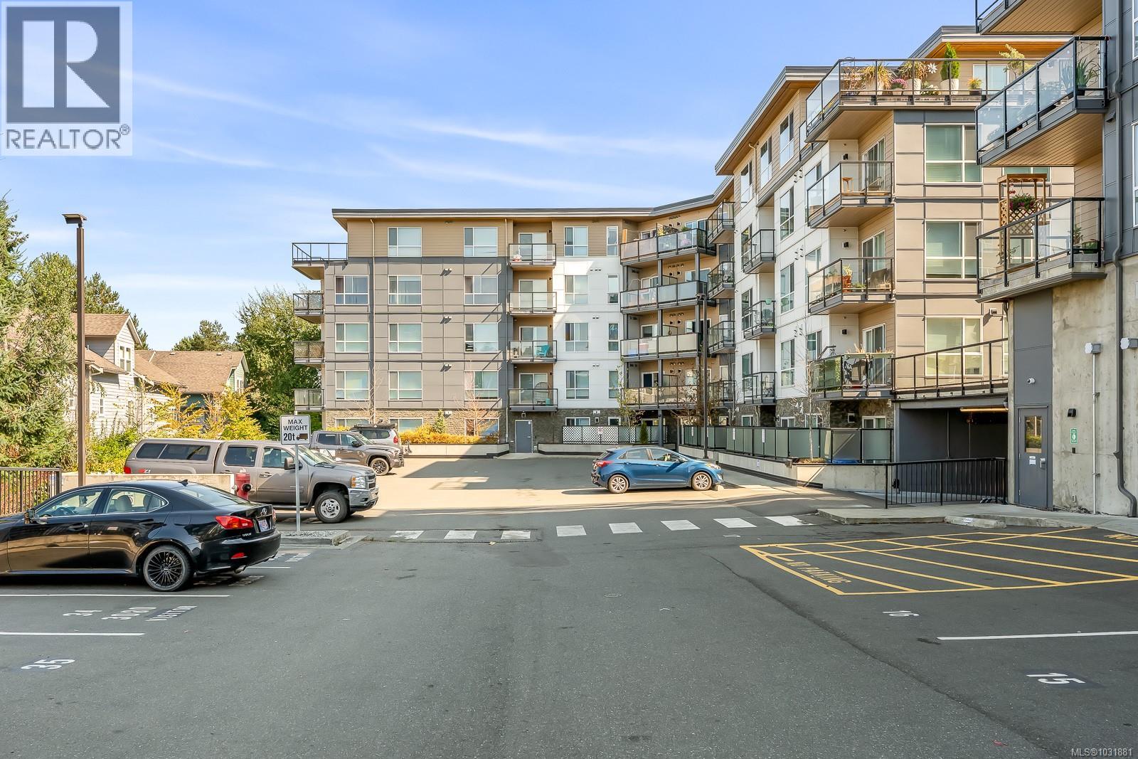 308 3070 Kilpatrick Ave, Courtenay, British Columbia