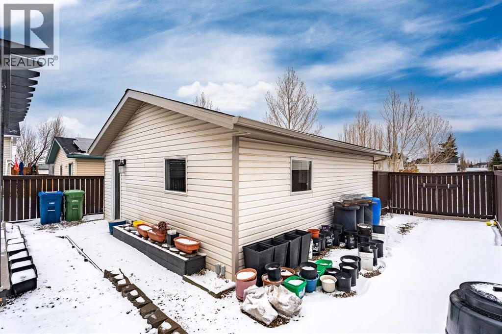 912 Silver Creek Drive Nw, Airdrie, Alberta  T4B 2P6 - Photo 32 - A2299729